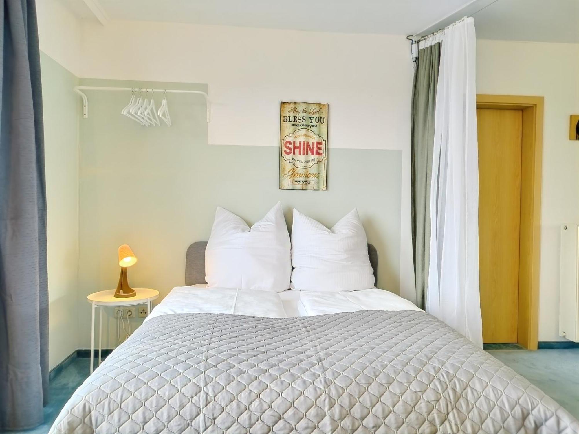 Seeblickapartment Fuer Bis Zu 12, Nuernberg & Schwabach In 30-35 Minuten Zu Erreichen, Sauna, Arbeitsplatz, Dachterrasse & Grill Spalt Eksteriør billede