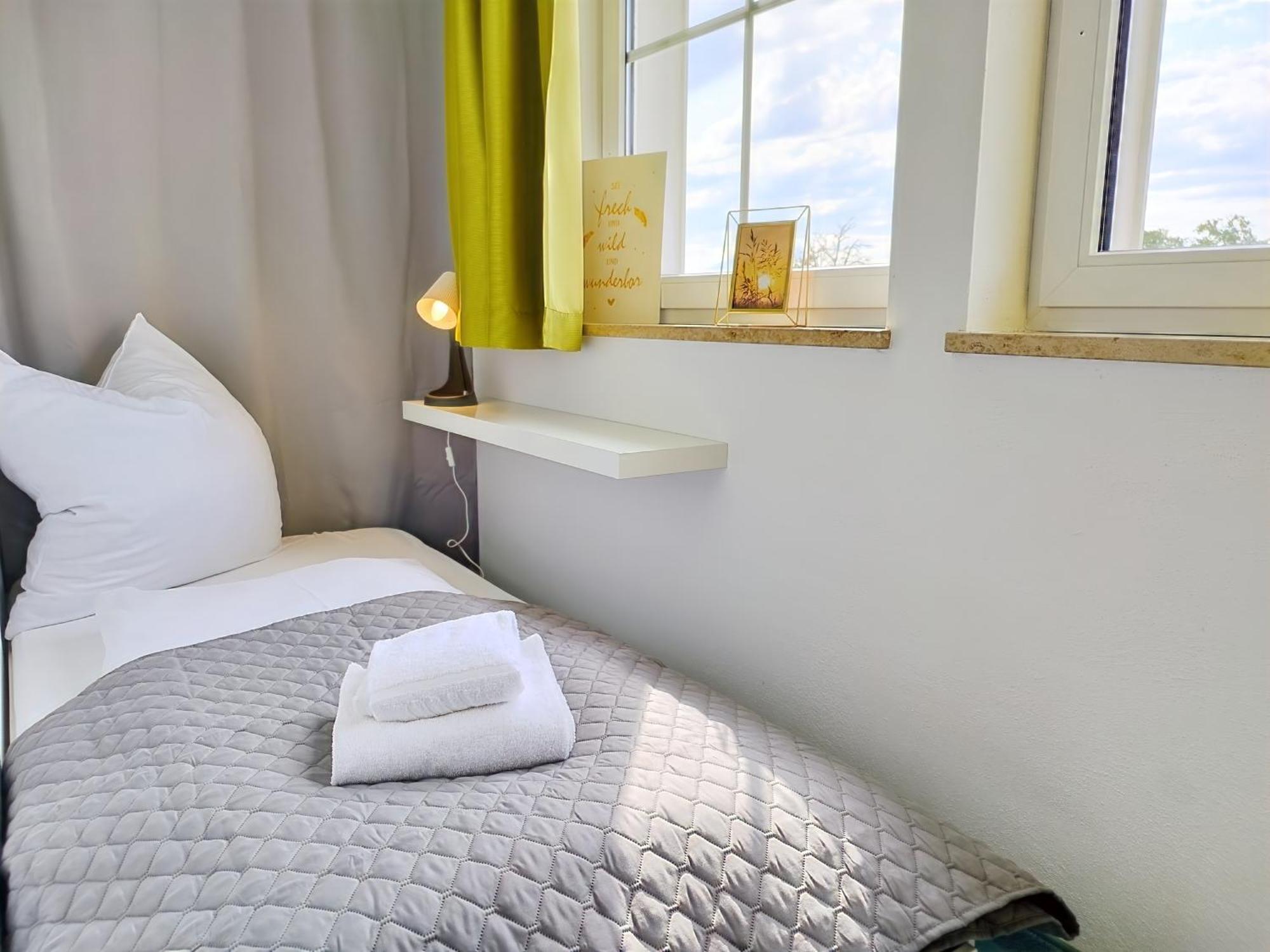 Seeblickapartment Fuer Bis Zu 12, Nuernberg & Schwabach In 30-35 Minuten Zu Erreichen, Sauna, Arbeitsplatz, Dachterrasse & Grill Spalt Eksteriør billede