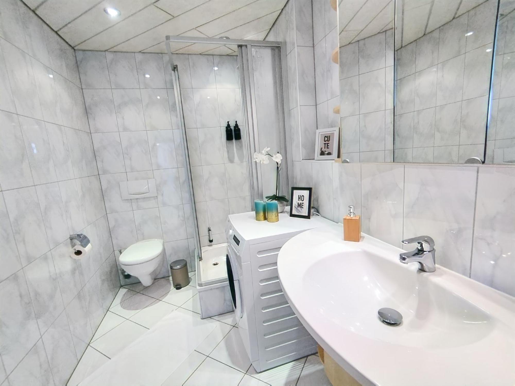 Seeblickapartment Fuer Bis Zu 12, Nuernberg & Schwabach In 30-35 Minuten Zu Erreichen, Sauna, Arbeitsplatz, Dachterrasse & Grill Spalt Eksteriør billede