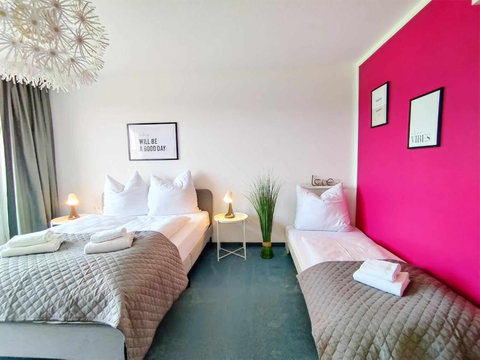 Seeblickapartment Fuer Bis Zu 12, Nuernberg & Schwabach In 30-35 Minuten Zu Erreichen, Sauna, Arbeitsplatz, Dachterrasse & Grill Spalt Eksteriør billede